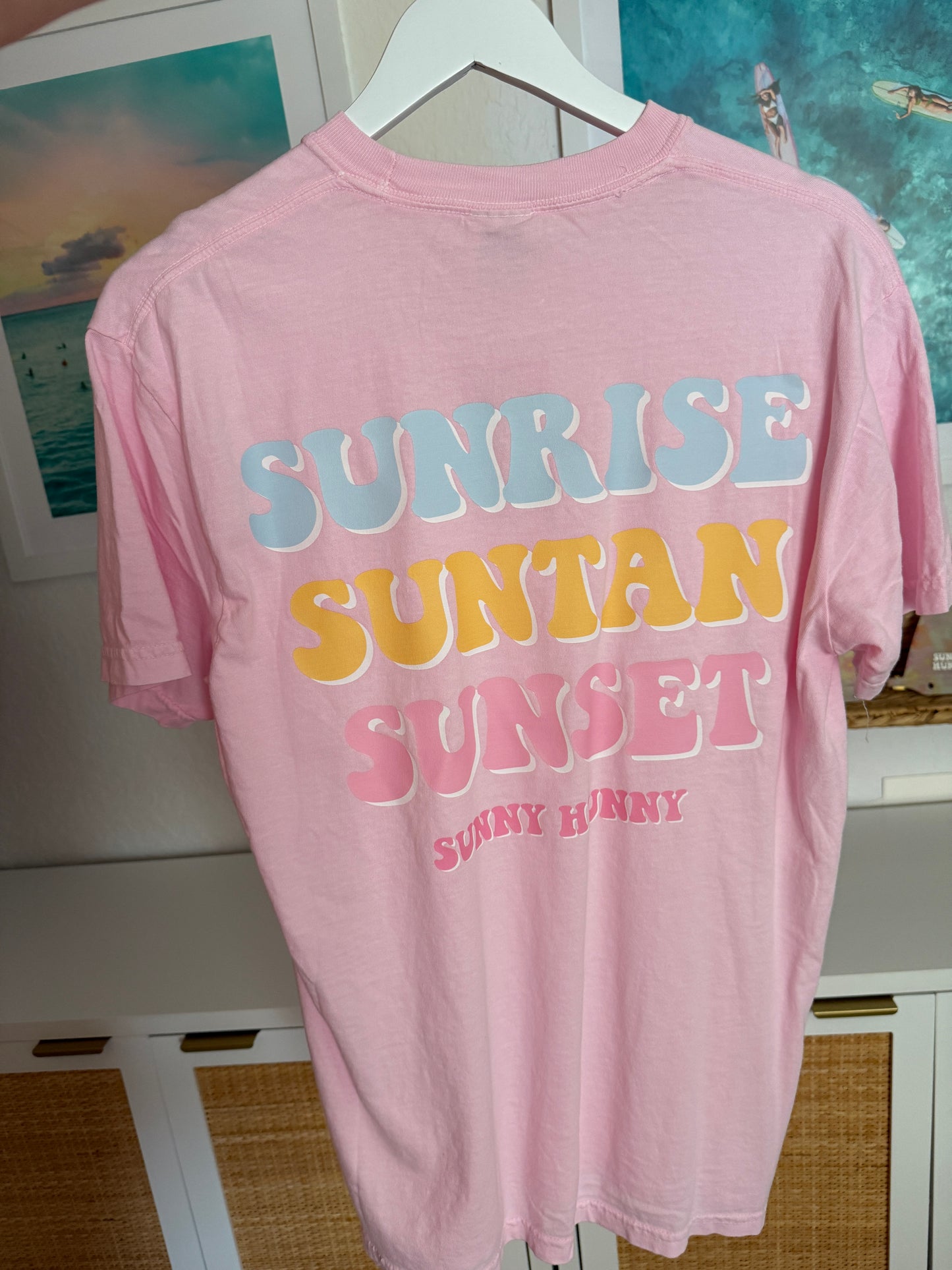 Sunrise Suntan Sunset tee - size medium